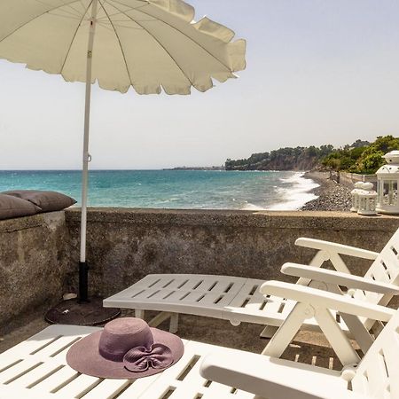 Sea Paradise - Il Mare Sotto La Finestra Riposto Exterior photo